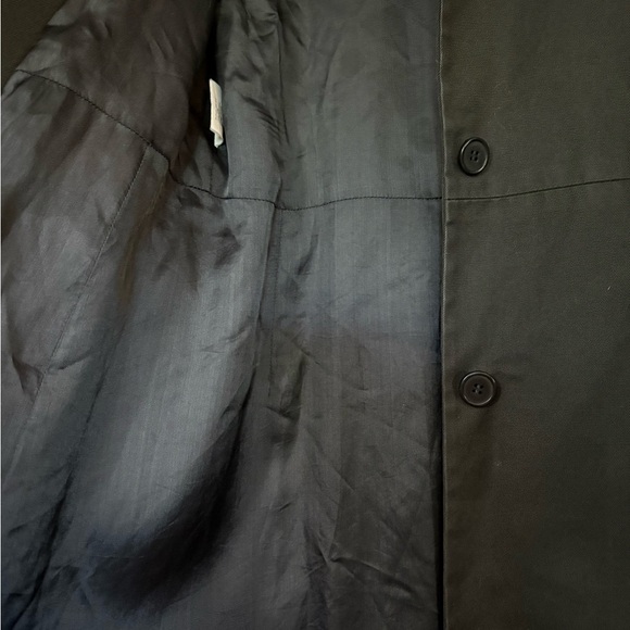 Barneys New York Made in Italy Black Long Streamlined Cotton Coat. Pockets - Picture 5 of 16